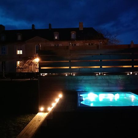 Bed & Breakfast Chateau Les Cedres Bretteville-l'Orgueilleuse Exterior foto